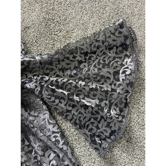 Women’s White House Black Market Dress Gray Silver Size 8 Sheer Bell Sleeves - Picture 5 of 8